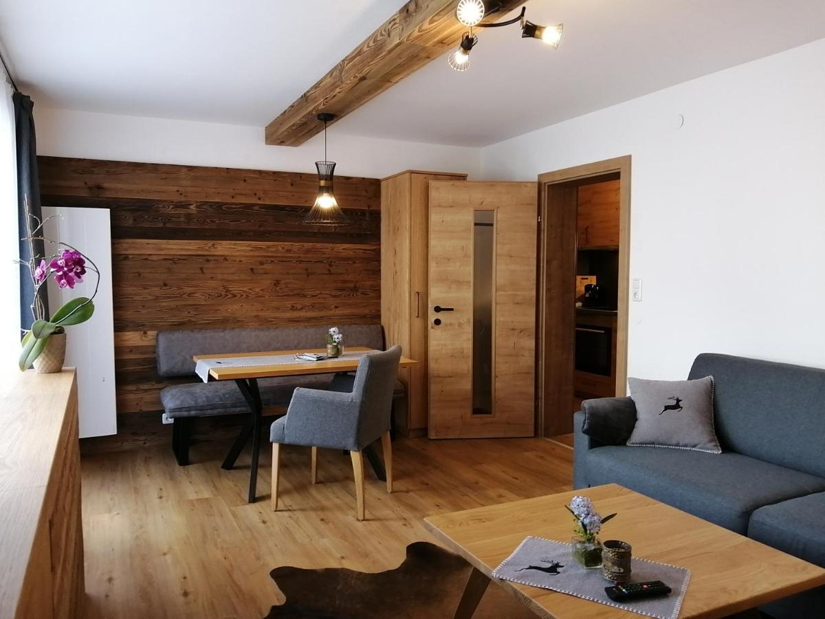Apartamento con balcón